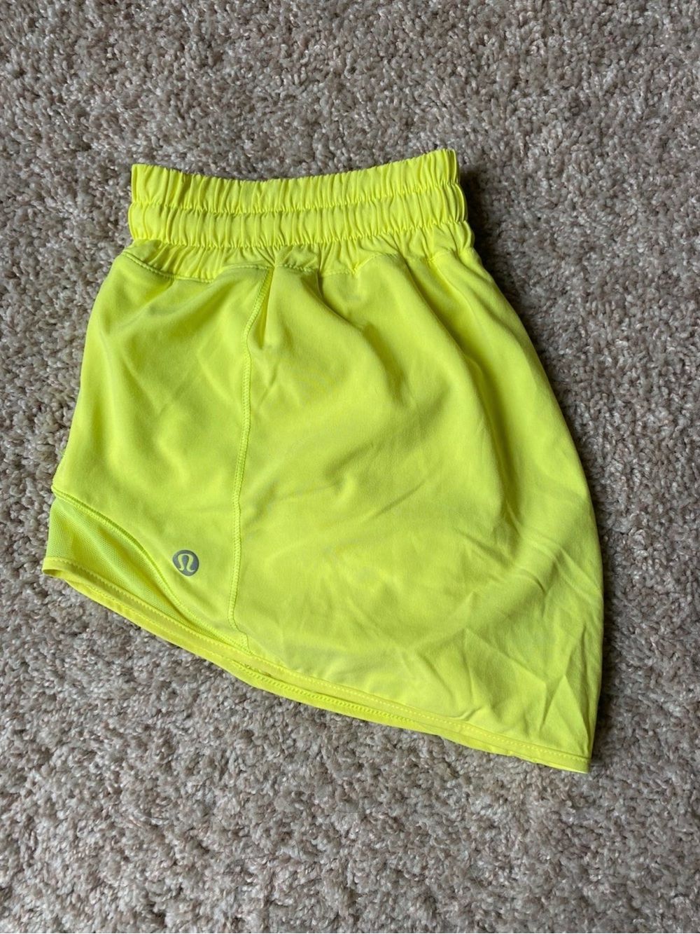 Lululemon Neon Yellow hottie hot shorts size 6